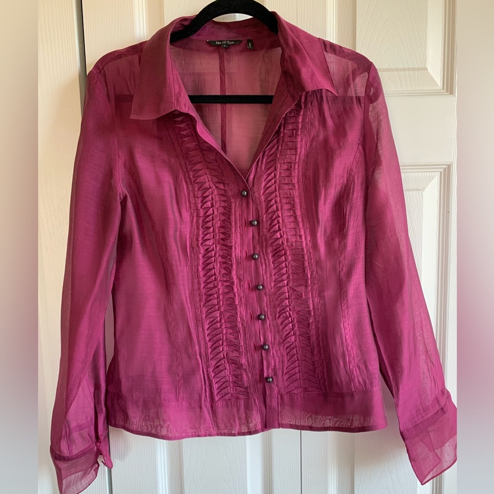 NIE & ZOE | 8 | Sheer burgundy red long sleeve blouse, button down pleated front